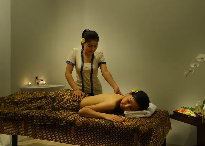 Maharaja Seminyak By Humus Hospitality *